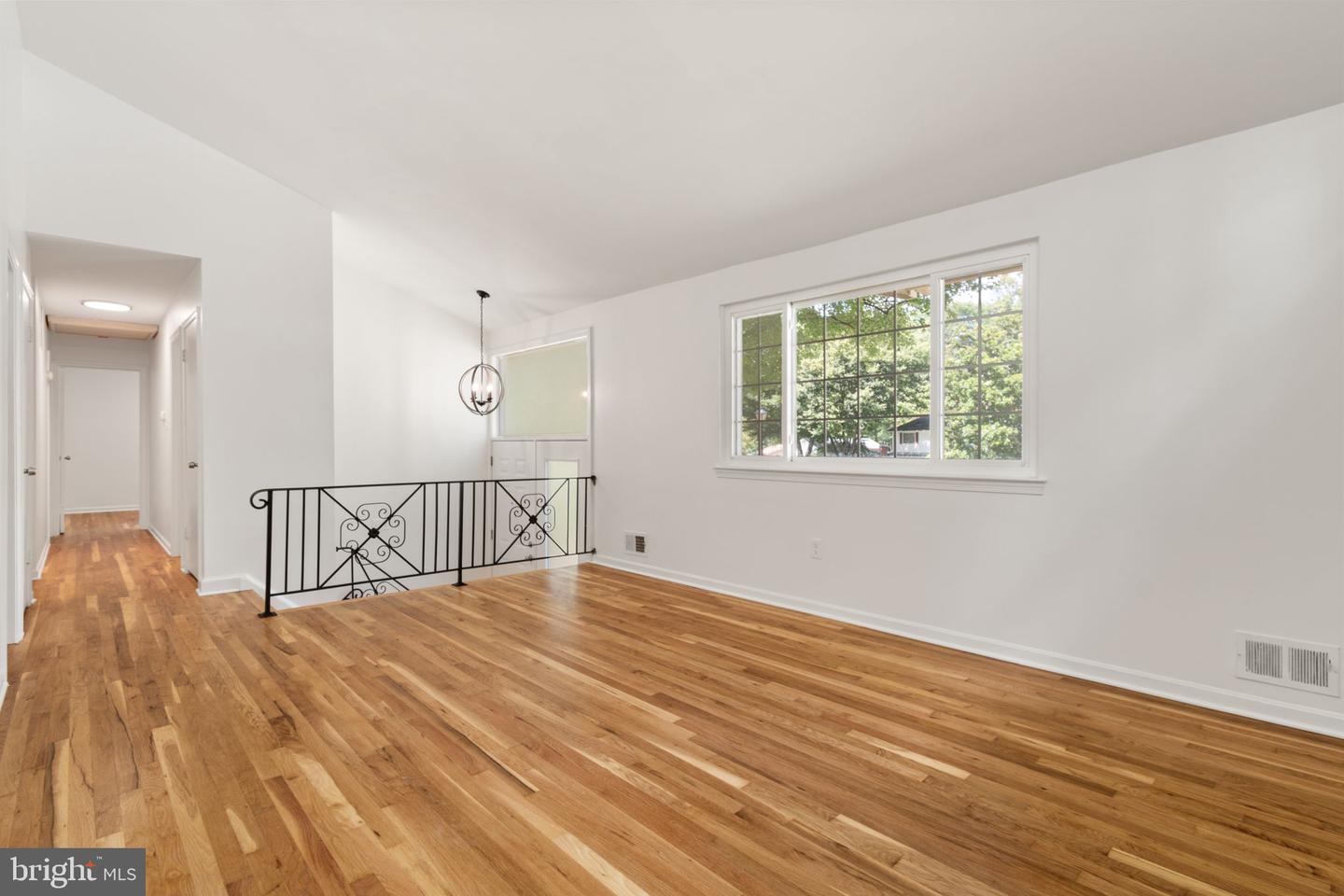 9883 BECKET CT, FAIRFAX, Virginia 22032, 4 Bedrooms Bedrooms, ,2 BathroomsBathrooms,Residential,For sale,9883 BECKET CT,VAFX2264786 MLS # VAFX2264786