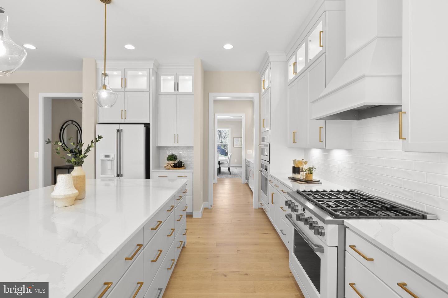1926 HILEMAN RD, FALLS CHURCH, Virginia 22043, 4 Bedrooms Bedrooms, ,3 BathroomsBathrooms,Residential,For sale,1926 HILEMAN RD,VAFX2265140 MLS # VAFX2265140