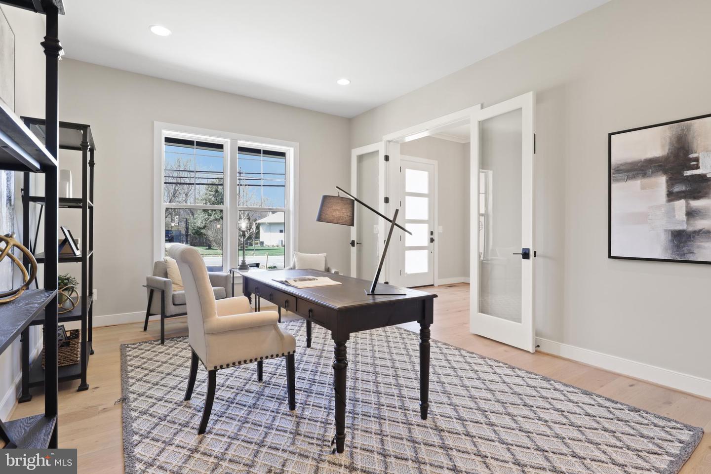 1926 HILEMAN RD, FALLS CHURCH, Virginia 22043, 4 Bedrooms Bedrooms, ,3 BathroomsBathrooms,Residential,For sale,1926 HILEMAN RD,VAFX2265140 MLS # VAFX2265140