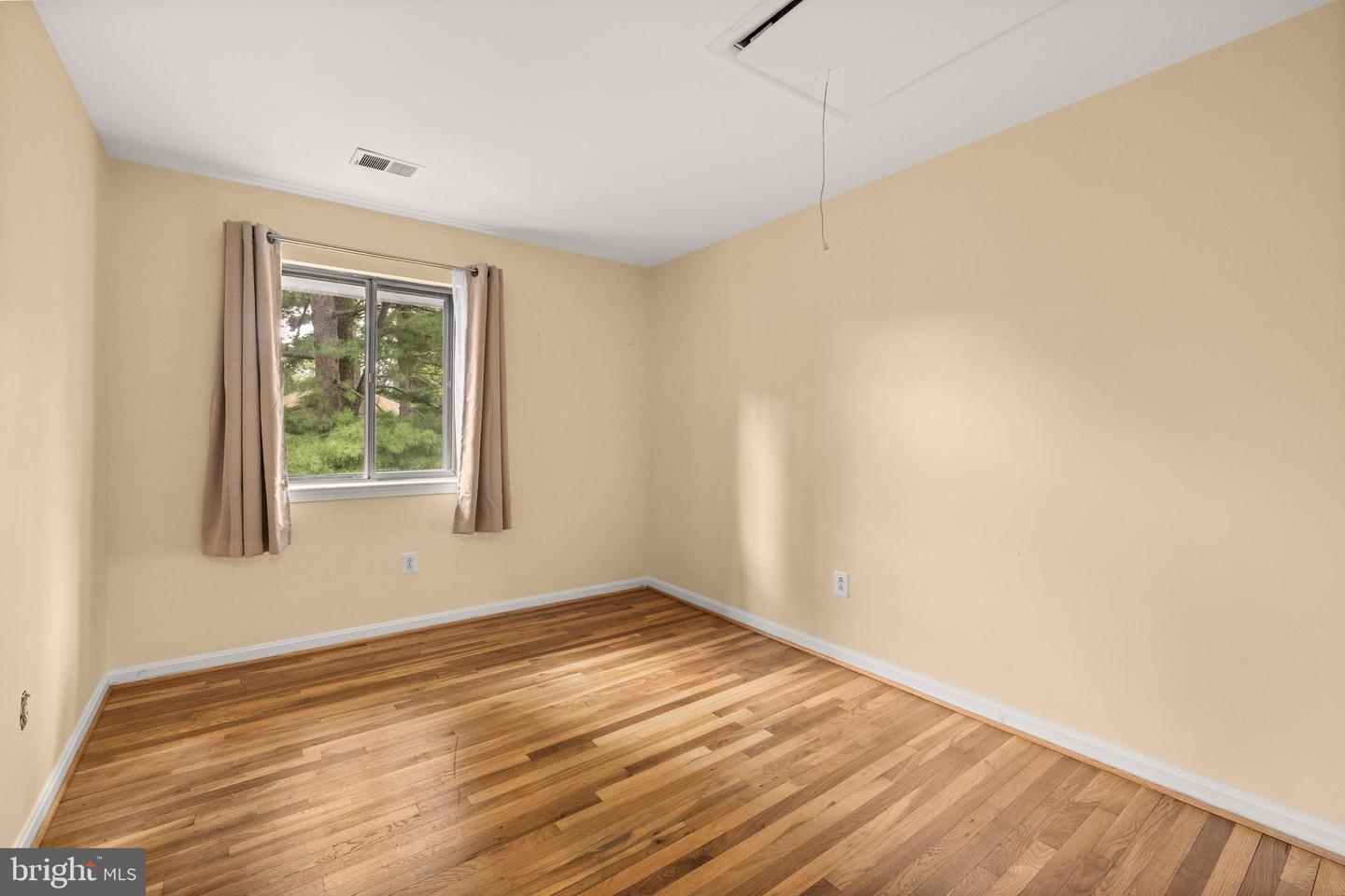 11110 SAFFOLD WAY, RESTON, Virginia 20190, 5 Bedrooms Bedrooms, ,3 BathroomsBathrooms,Residential,For sale,11110 SAFFOLD WAY,VAFX2265484 MLS # VAFX2265484