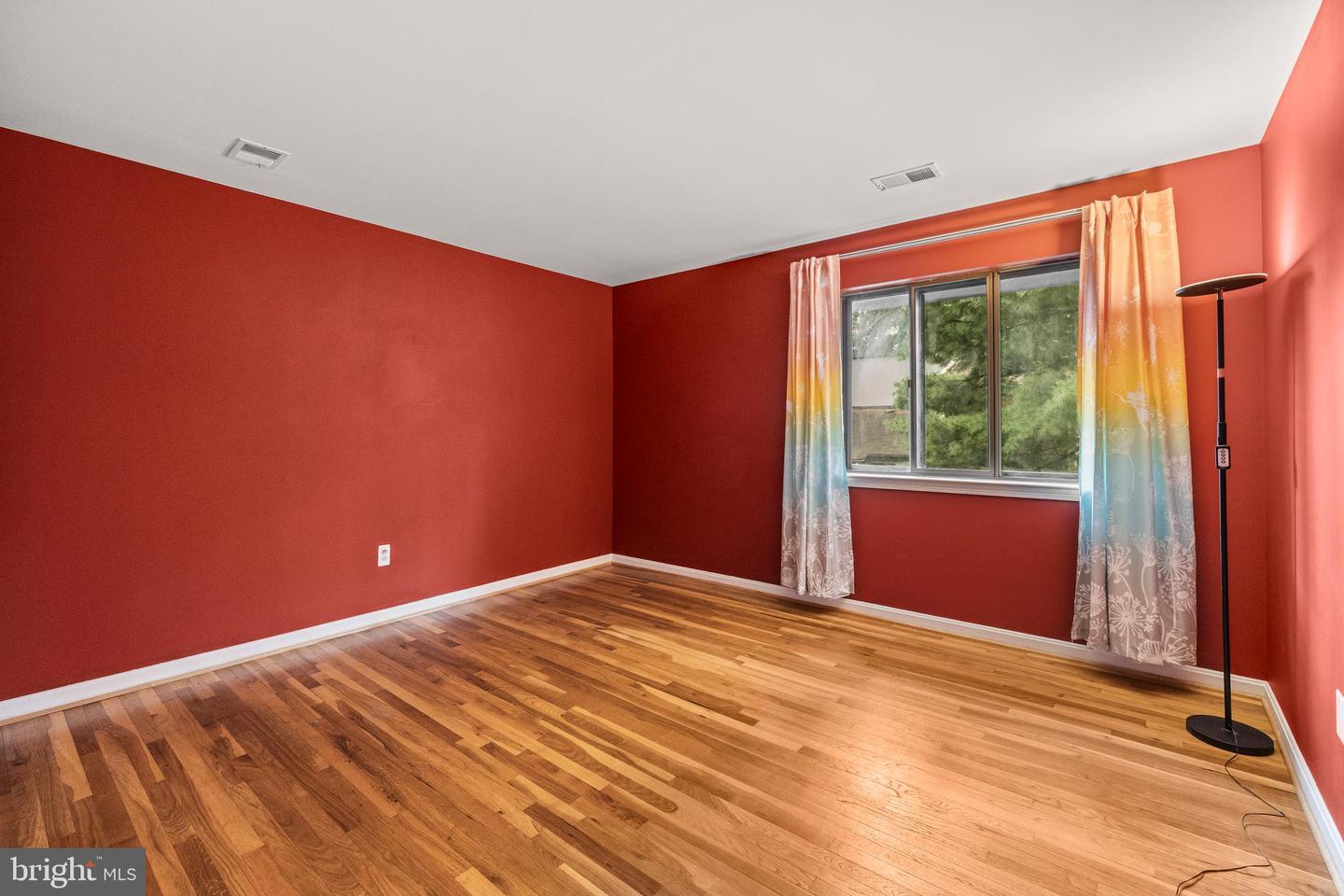 11110 SAFFOLD WAY, RESTON, Virginia 20190, 5 Bedrooms Bedrooms, ,3 BathroomsBathrooms,Residential,For sale,11110 SAFFOLD WAY,VAFX2265484 MLS # VAFX2265484