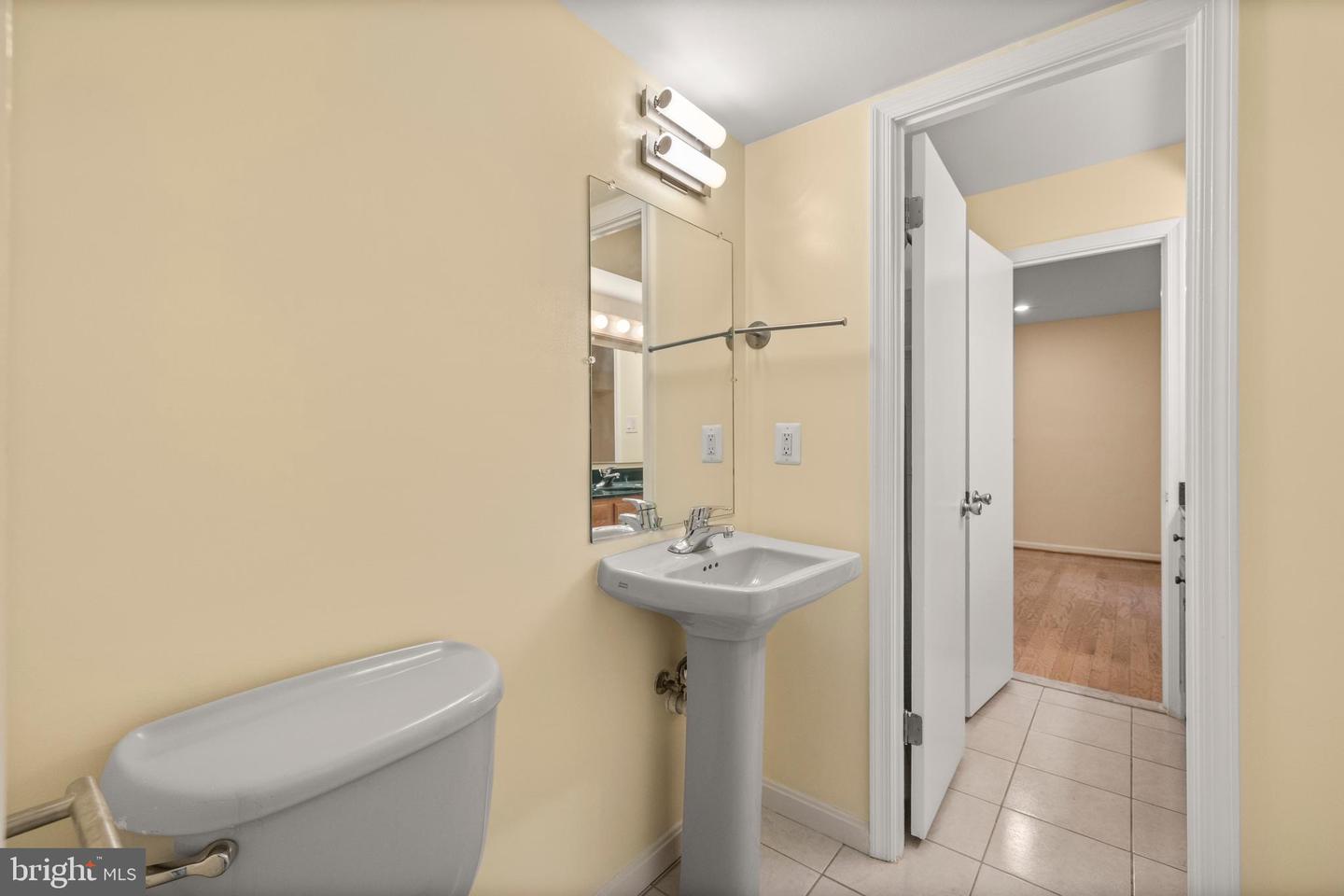 11110 SAFFOLD WAY, RESTON, Virginia 20190, 5 Bedrooms Bedrooms, ,3 BathroomsBathrooms,Residential,For sale,11110 SAFFOLD WAY,VAFX2265484 MLS # VAFX2265484