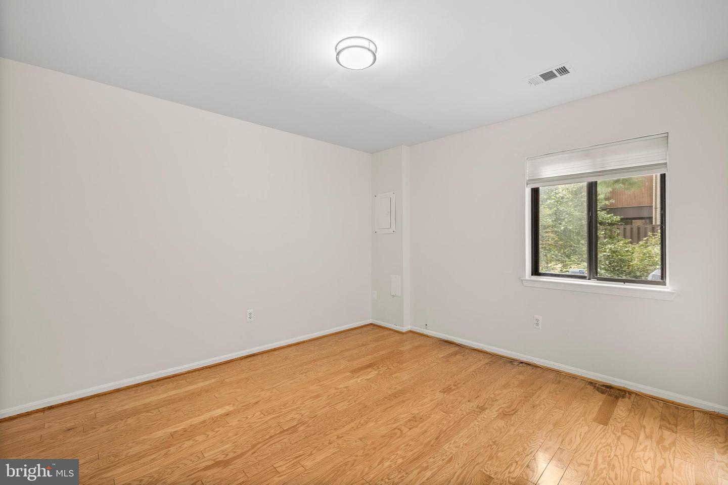 11110 SAFFOLD WAY, RESTON, Virginia 20190, 5 Bedrooms Bedrooms, ,3 BathroomsBathrooms,Residential,For sale,11110 SAFFOLD WAY,VAFX2265484 MLS # VAFX2265484