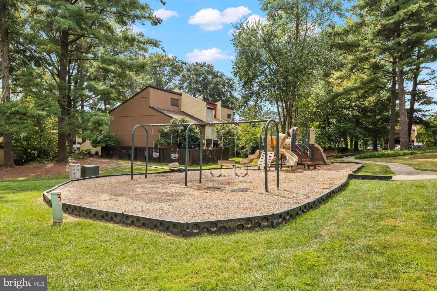 11110 SAFFOLD WAY, RESTON, Virginia 20190, 5 Bedrooms Bedrooms, ,3 BathroomsBathrooms,Residential,For sale,11110 SAFFOLD WAY,VAFX2265484 MLS # VAFX2265484
