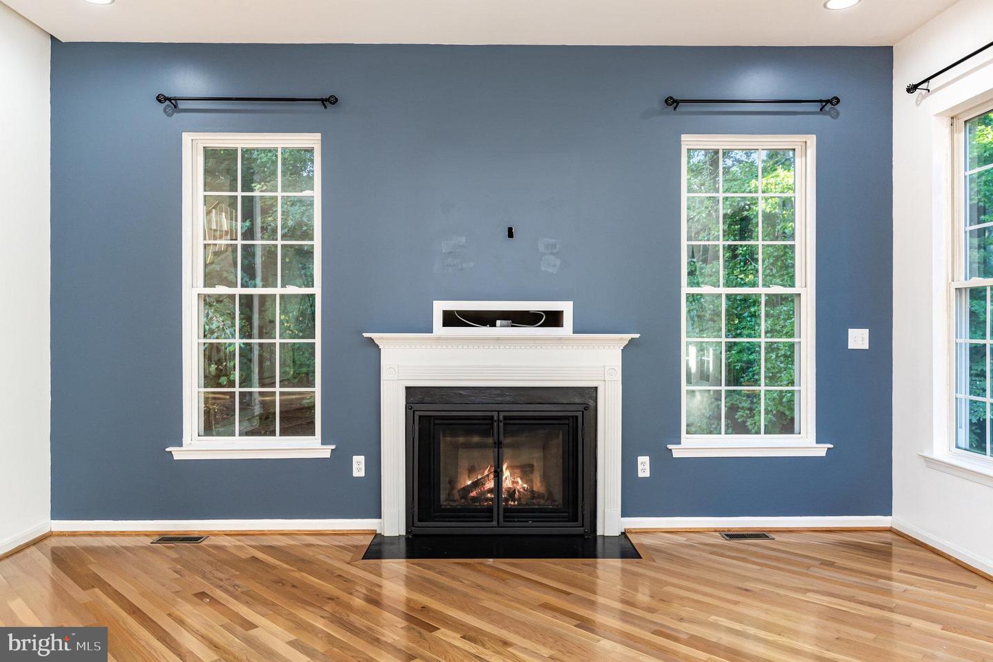 9212 ISLE OF LAURELS, SPOTSYLVANIA, Virginia 22551, 4 Bedrooms Bedrooms, ,3 BathroomsBathrooms,Residential,For sale,9212 ISLE OF LAURELS,VASP2036118 MLS # VASP2036118