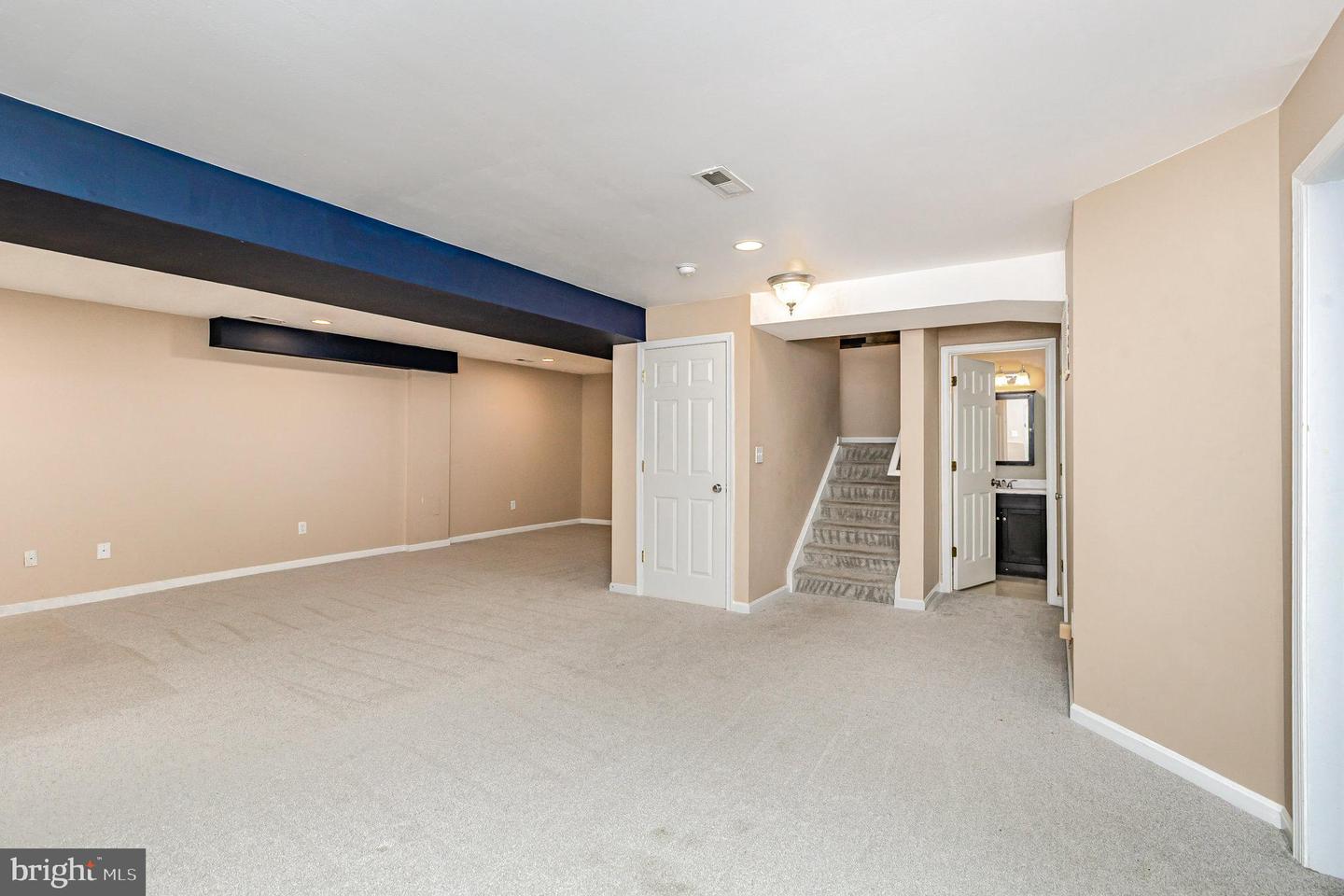 9212 ISLE OF LAURELS, SPOTSYLVANIA, Virginia 22551, 4 Bedrooms Bedrooms, ,3 BathroomsBathrooms,Residential,For sale,9212 ISLE OF LAURELS,VASP2036118 MLS # VASP2036118