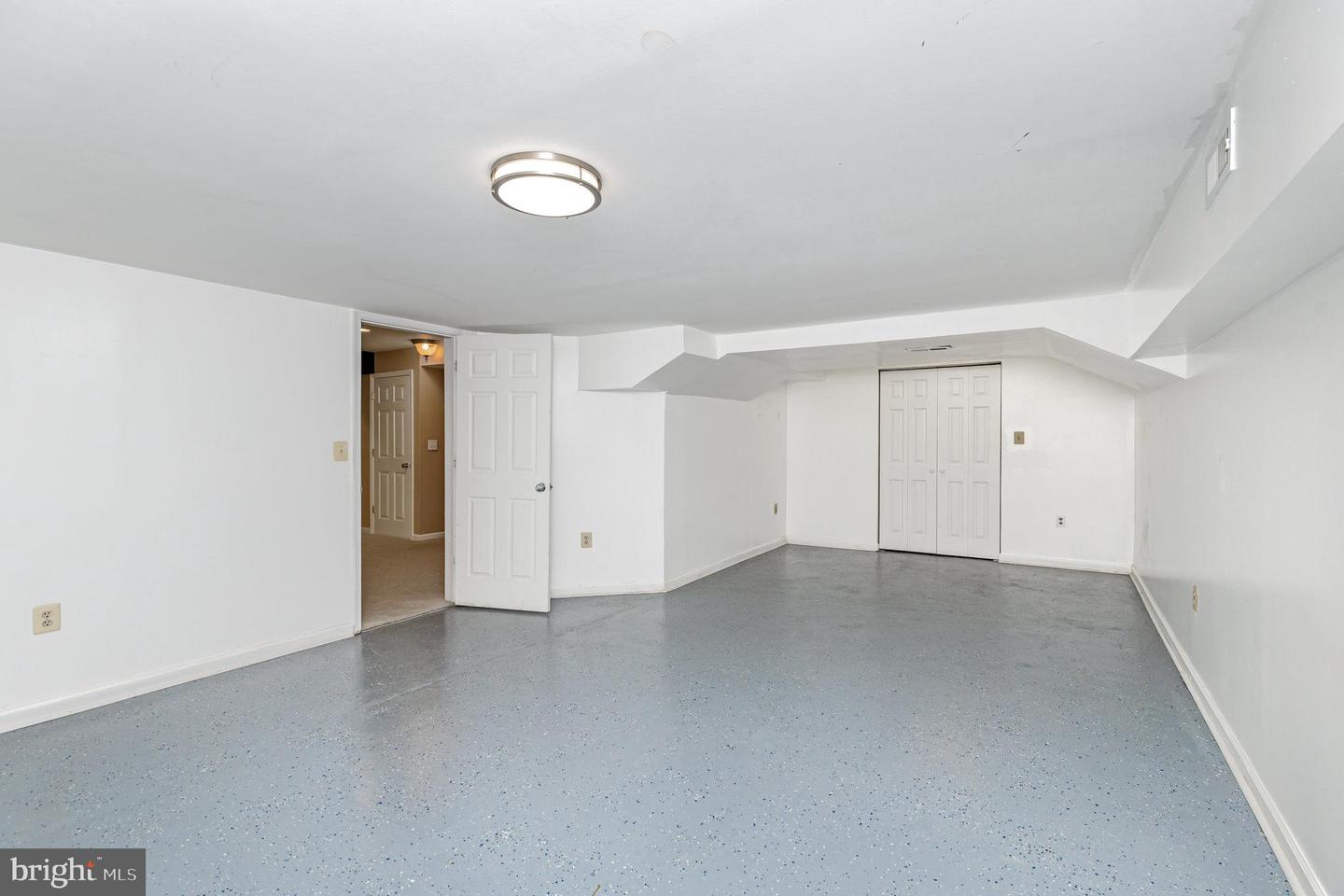 9212 ISLE OF LAURELS, SPOTSYLVANIA, Virginia 22551, 4 Bedrooms Bedrooms, ,3 BathroomsBathrooms,Residential,For sale,9212 ISLE OF LAURELS,VASP2036118 MLS # VASP2036118