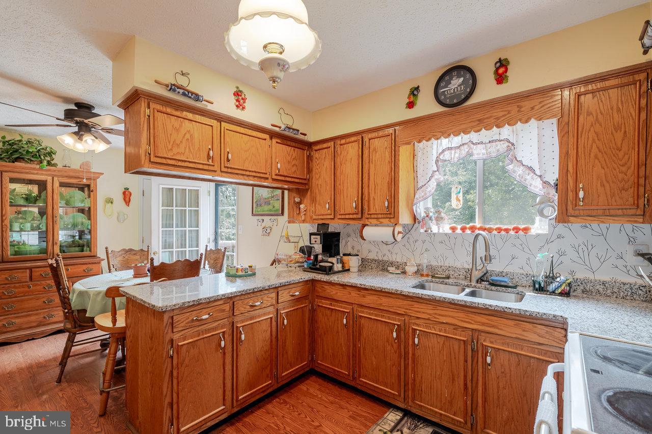 142 WHIPPOORWILL LN, LURAY, Virginia 22835, 2 Bedrooms Bedrooms, 5 Rooms Rooms,1 BathroomBathrooms,Residential,For sale,142 WHIPPOORWILL LN,VAPA2005342 MLS # VAPA2005342