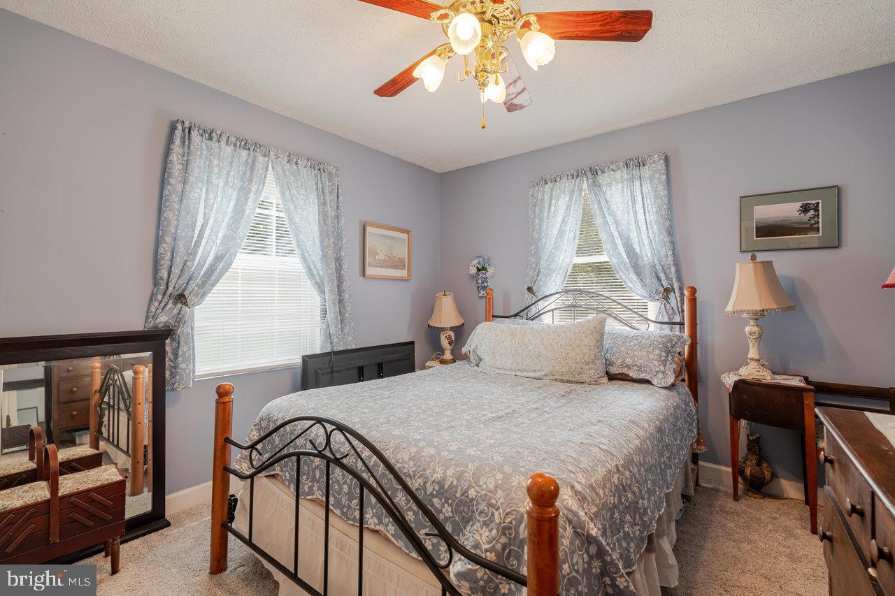 142 WHIPPOORWILL LN, LURAY, Virginia 22835, 2 Bedrooms Bedrooms, 5 Rooms Rooms,1 BathroomBathrooms,Residential,For sale,142 WHIPPOORWILL LN,VAPA2005342 MLS # VAPA2005342
