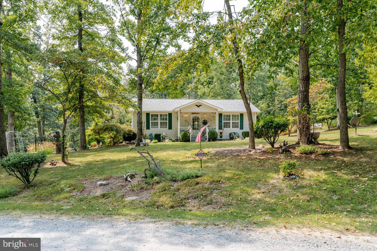 142 WHIPPOORWILL LN, LURAY, Virginia 22835, 2 Bedrooms Bedrooms, 5 Rooms Rooms,1 BathroomBathrooms,Residential,For sale,142 WHIPPOORWILL LN,VAPA2005342 MLS # VAPA2005342
