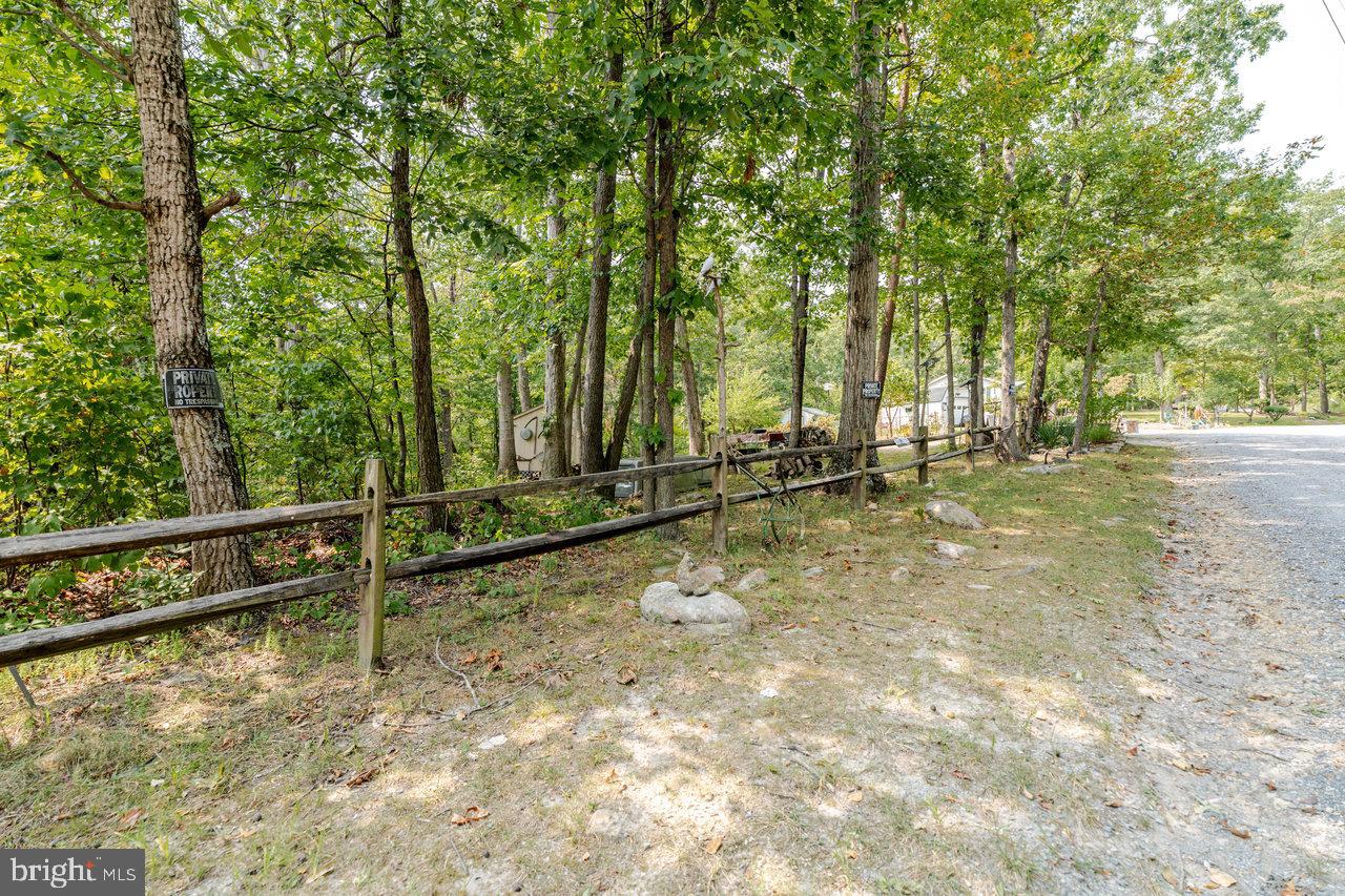 142 WHIPPOORWILL LN, LURAY, Virginia 22835, 2 Bedrooms Bedrooms, 5 Rooms Rooms,1 BathroomBathrooms,Residential,For sale,142 WHIPPOORWILL LN,VAPA2005342 MLS # VAPA2005342