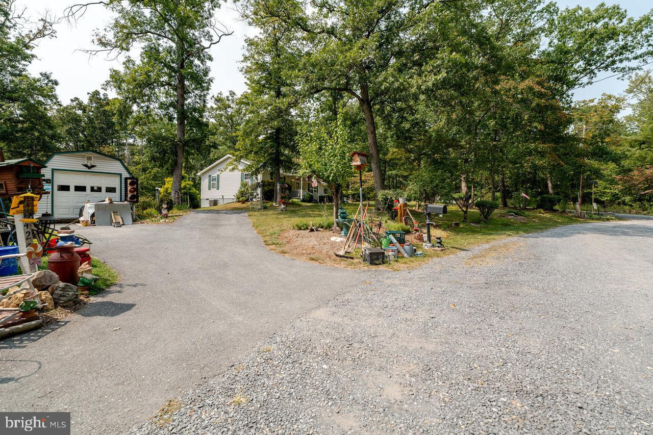 142 WHIPPOORWILL LN, LURAY, Virginia 22835, 2 Bedrooms Bedrooms, 5 Rooms Rooms,1 BathroomBathrooms,Residential,For sale,142 WHIPPOORWILL LN,VAPA2005342 MLS # VAPA2005342