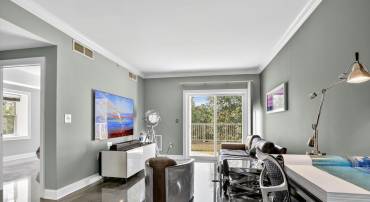 6301 EDSALL RD #123, ALEXANDRIA, Virginia 22312, 1 Bedroom Bedrooms, 2 Rooms Rooms,1 BathroomBathrooms,Residential,For sale,6301 EDSALL RD #123,VAFX2266038 MLS # VAFX2266038