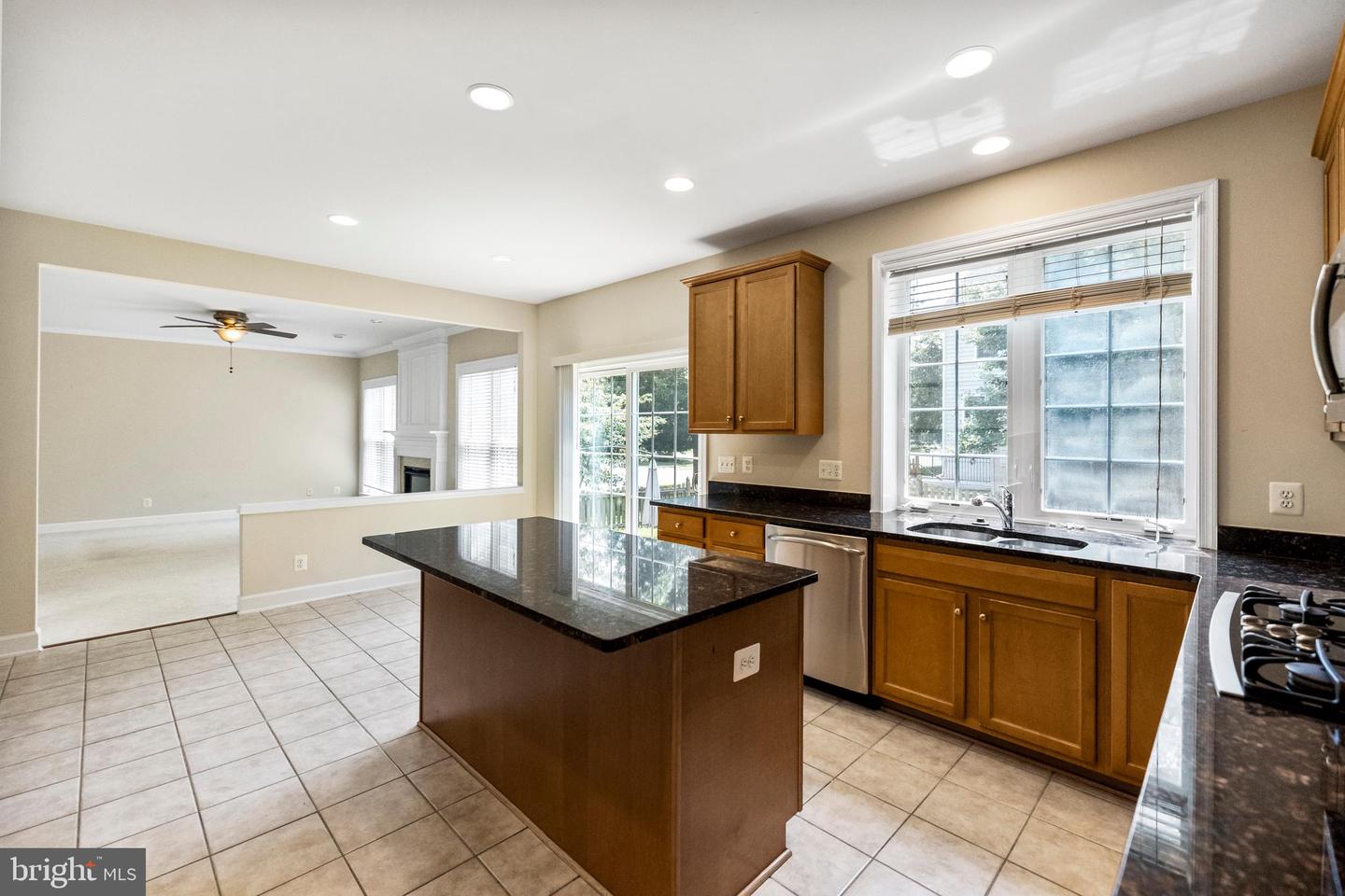 9401 OLD SETTLE CT, MANASSAS, Virginia 20112, 4 Bedrooms Bedrooms, ,3 BathroomsBathrooms,Residential,For sale,9401 OLD SETTLE CT,VAPW2103726 MLS # VAPW2103726