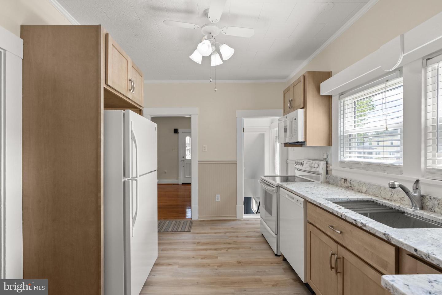 225 PARKWAY ST, WINCHESTER, Virginia 22601, 4 Bedrooms Bedrooms, 6 Rooms Rooms,2 BathroomsBathrooms,Residential,For sale,225 PARKWAY ST,VAWI2009050 MLS # VAWI2009050