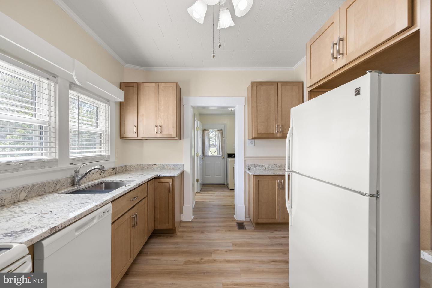 225 PARKWAY ST, WINCHESTER, Virginia 22601, 4 Bedrooms Bedrooms, 6 Rooms Rooms,2 BathroomsBathrooms,Residential,For sale,225 PARKWAY ST,VAWI2009050 MLS # VAWI2009050