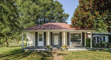 1342 JAMES MADISON HWY, GORDONSVILLE, Virginia 22942, 2 Bedrooms Bedrooms, ,1 BathroomBathrooms,Residential,For sale,1342 JAMES MADISON HWY,668814 MLS # 668814