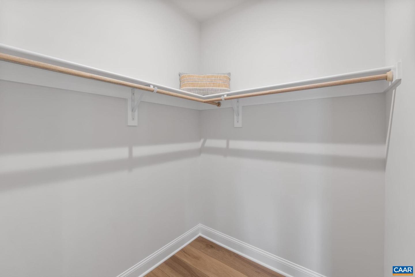 19E FARROW COVE, CHARLOTTESVILLE, Virginia 22901, 3 Bedrooms Bedrooms, ,2 BathroomsBathrooms,Residential,For sale,19E FARROW COVE,668815 MLS # 668815
