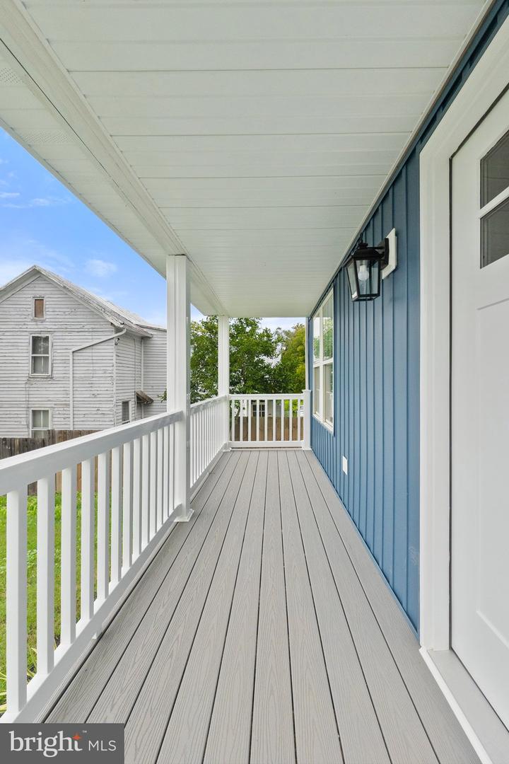 558 BRANCH ST, STRASBURG, Virginia 22657, 3 Bedrooms Bedrooms, 6 Rooms Rooms,1 BathroomBathrooms,Residential,For sale,558 BRANCH ST,VASH2012502 MLS # VASH2012502