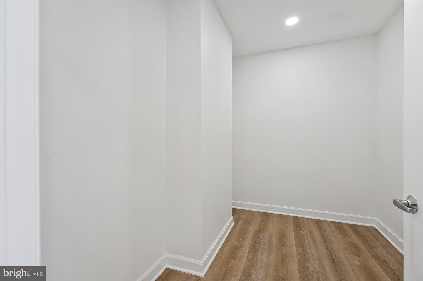 1830 FOUNTAIN DR #1405, RESTON, Virginia 20190, 3 Bedrooms Bedrooms, ,3 BathroomsBathrooms,Residential,For sale,1830 FOUNTAIN DR #1405,VAFX2266350 MLS # VAFX2266350