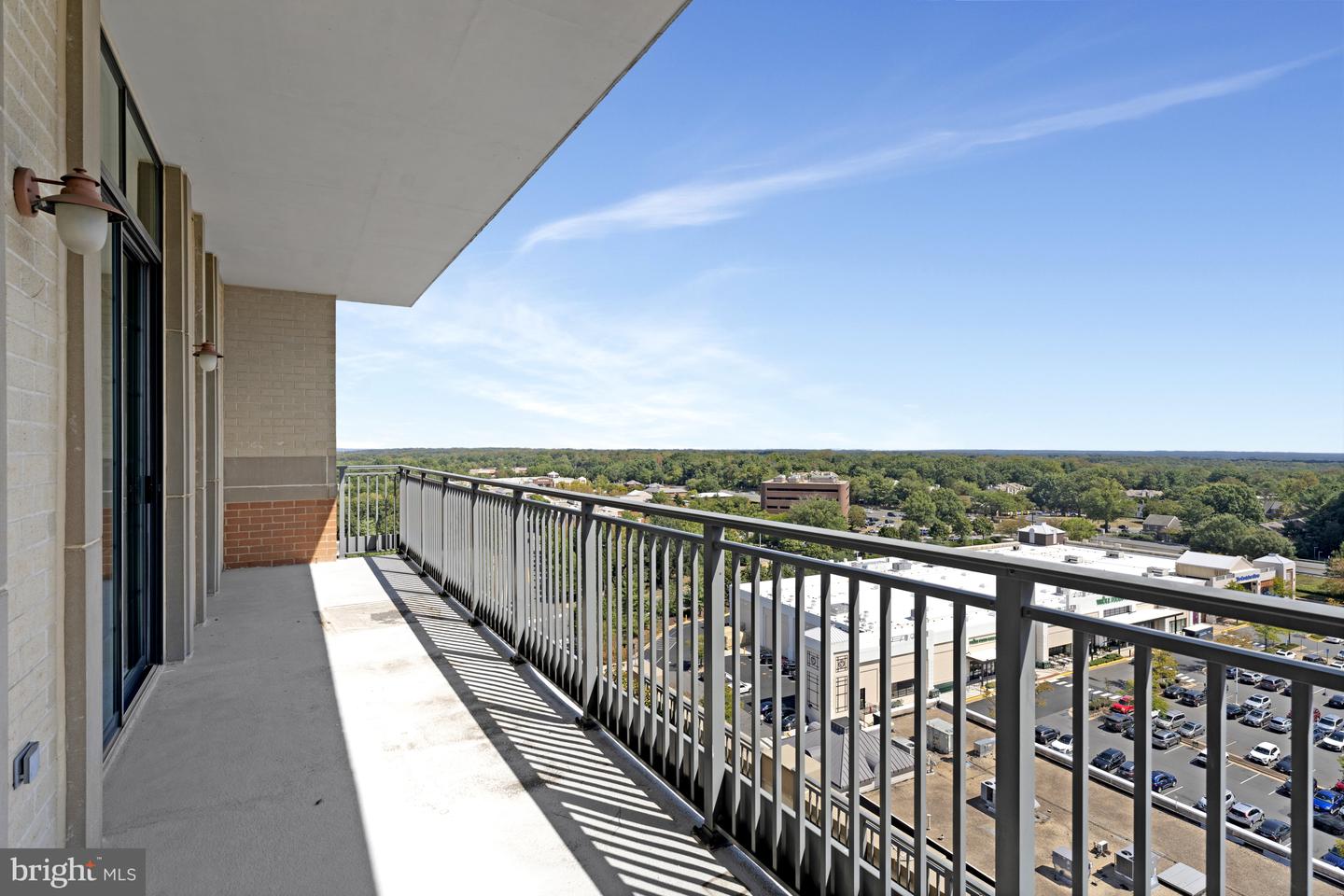 1830 FOUNTAIN DR #1405, RESTON, Virginia 20190, 3 Bedrooms Bedrooms, ,3 BathroomsBathrooms,Residential,For sale,1830 FOUNTAIN DR #1405,VAFX2266350 MLS # VAFX2266350