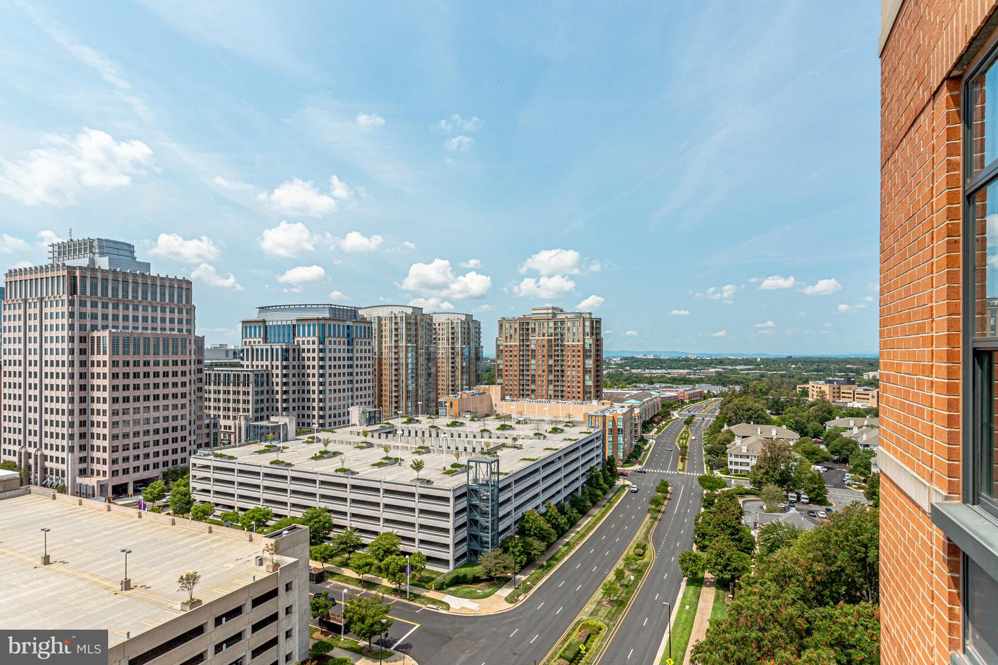 1830 FOUNTAIN DR #1405, RESTON, Virginia 20190, 3 Bedrooms Bedrooms, ,3 BathroomsBathrooms,Residential,For sale,1830 FOUNTAIN DR #1405,VAFX2266350 MLS # VAFX2266350