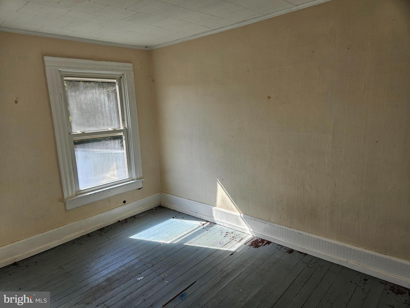 17519 NEW BALTIMORE RD, MILFORD, Virginia 22514, 2 Bedrooms Bedrooms, 5 Rooms Rooms,2 BathroomsBathrooms,Residential,For sale,17519 NEW BALTIMORE RD,VACV2008818 MLS # VACV2008818