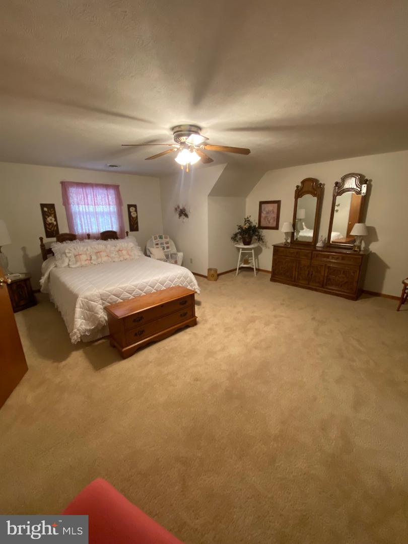 87 FALLING ROCK DR, STUARTS DRAFT, Virginia 24477, 3 Bedrooms Bedrooms, ,3 BathroomsBathrooms,Residential,For sale,87 FALLING ROCK DR,VAAG2002654 MLS # VAAG2002654