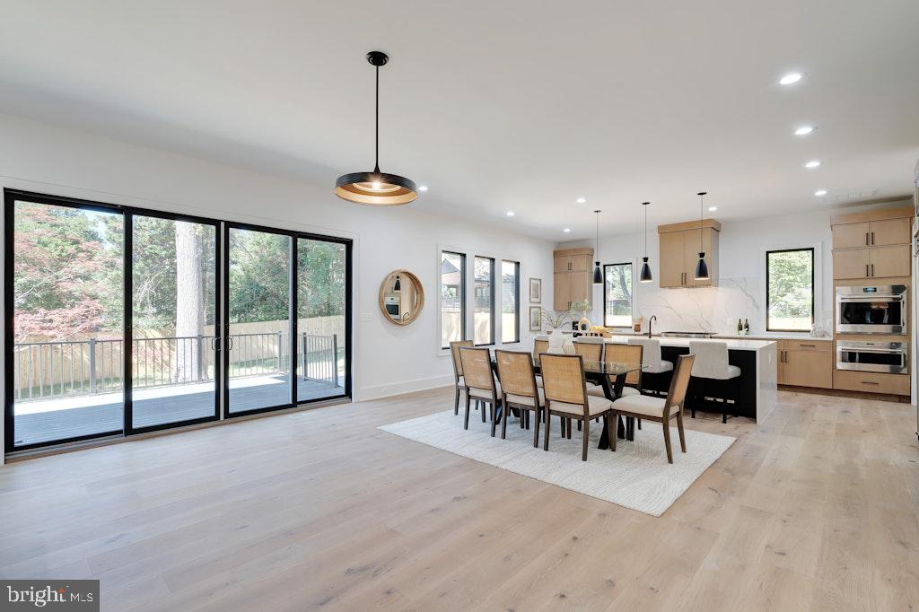 5225 LITTLE FALLS RD, ARLINGTON, Virginia 22207, 6 Bedrooms Bedrooms, ,6 BathroomsBathrooms,Residential,For sale,5225 LITTLE FALLS RD,VAAR2059490 MLS # VAAR2059490