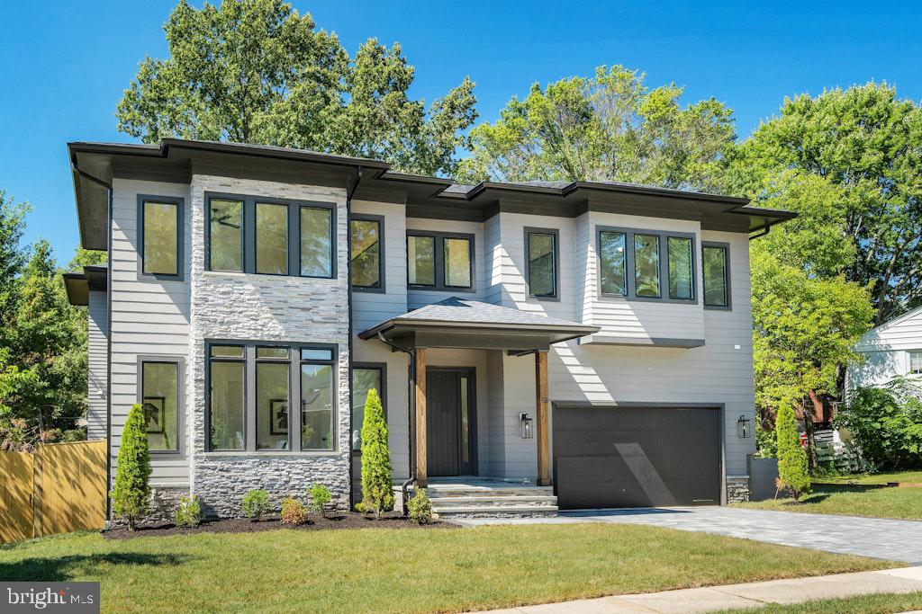 5225 LITTLE FALLS RD, ARLINGTON, Virginia 22207, 6 Bedrooms Bedrooms, ,6 BathroomsBathrooms,Residential,For sale,5225 LITTLE FALLS RD,VAAR2059490 MLS # VAAR2059490