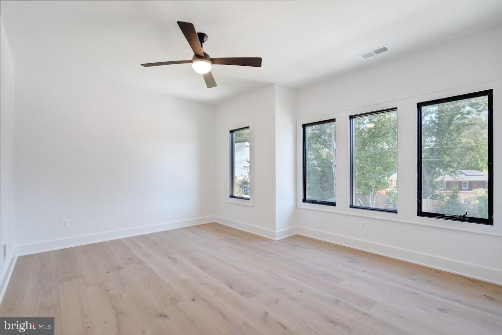 5225 LITTLE FALLS RD, ARLINGTON, Virginia 22207, 6 Bedrooms Bedrooms, ,6 BathroomsBathrooms,Residential,For sale,5225 LITTLE FALLS RD,VAAR2059490 MLS # VAAR2059490