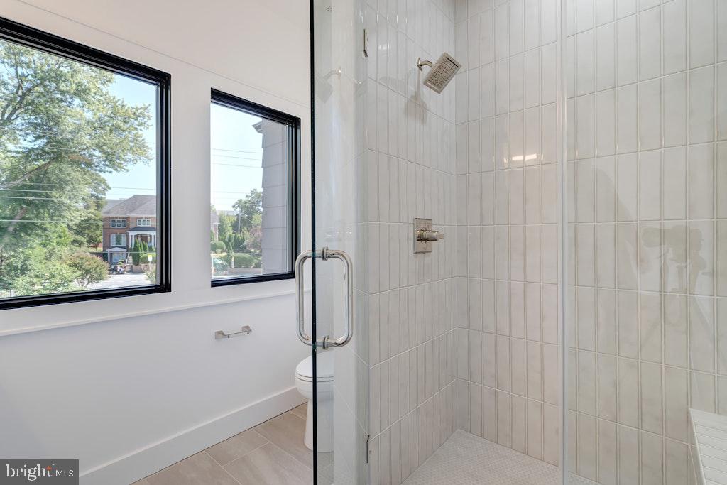 5225 LITTLE FALLS RD, ARLINGTON, Virginia 22207, 6 Bedrooms Bedrooms, ,6 BathroomsBathrooms,Residential,For sale,5225 LITTLE FALLS RD,VAAR2059490 MLS # VAAR2059490