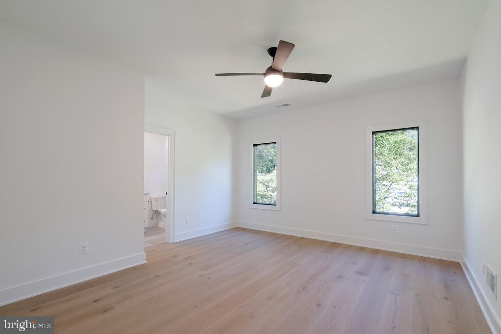 5225 LITTLE FALLS RD, ARLINGTON, Virginia 22207, 6 Bedrooms Bedrooms, ,6 BathroomsBathrooms,Residential,For sale,5225 LITTLE FALLS RD,VAAR2059490 MLS # VAAR2059490
