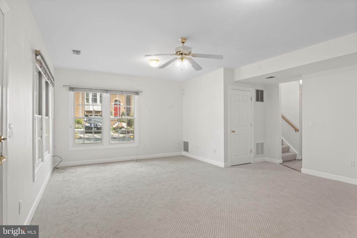 8017 TREVOR PL, VIENNA, Virginia 22182, 3 Bedrooms Bedrooms, ,2 BathroomsBathrooms,Residential,For sale,8017 TREVOR PL,VAFX2254840 MLS # VAFX2254840