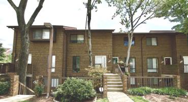 3081 HAWTHORNE DR NE #3081, WASHINGTON, District Of Columbia 20017, 2 Bedrooms Bedrooms, ,2 BathroomsBathrooms,Residential,For sale,3081 HAWTHORNE DR NE #3081,DCDC2211992 MLS # DCDC2211992