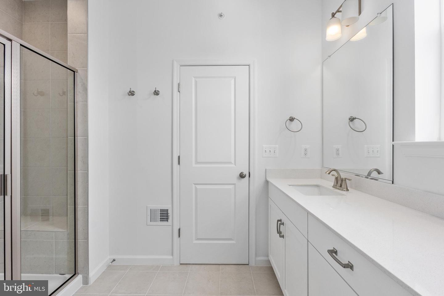 20873 MURRY FALLS TER, ASHBURN, Virginia 20147, 3 Bedrooms Bedrooms, ,2 BathroomsBathrooms,Residential,For sale,20873 MURRY FALLS TER,VALO2105008 MLS # VALO2105008