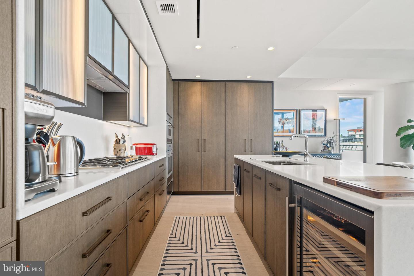 601 WHARF ST SW #704, WASHINGTON, District Of Columbia 20024, 2 Bedrooms Bedrooms, ,2 BathroomsBathrooms,Residential,For sale,601 WHARF ST SW #704,DCDC2220416 MLS # DCDC2220416