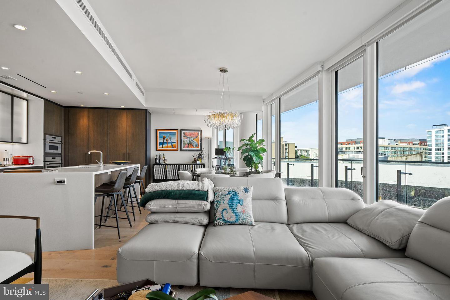 601 WHARF ST SW #704, WASHINGTON, District Of Columbia 20024, 2 Bedrooms Bedrooms, ,2 BathroomsBathrooms,Residential,For sale,601 WHARF ST SW #704,DCDC2220416 MLS # DCDC2220416