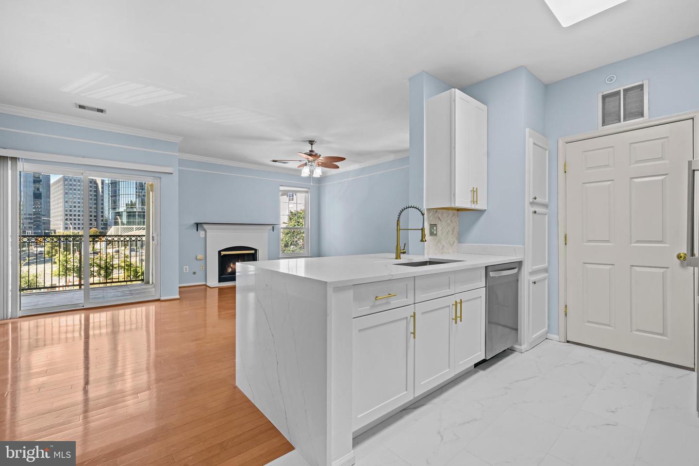 1600 SPRING GATE DR #2416, MCLEAN, Virginia 22102, 1 Bedroom Bedrooms, ,1 BathroomBathrooms,Residential,For sale,1600 SPRING GATE DR #2416,VAFX2265354 MLS # VAFX2265354