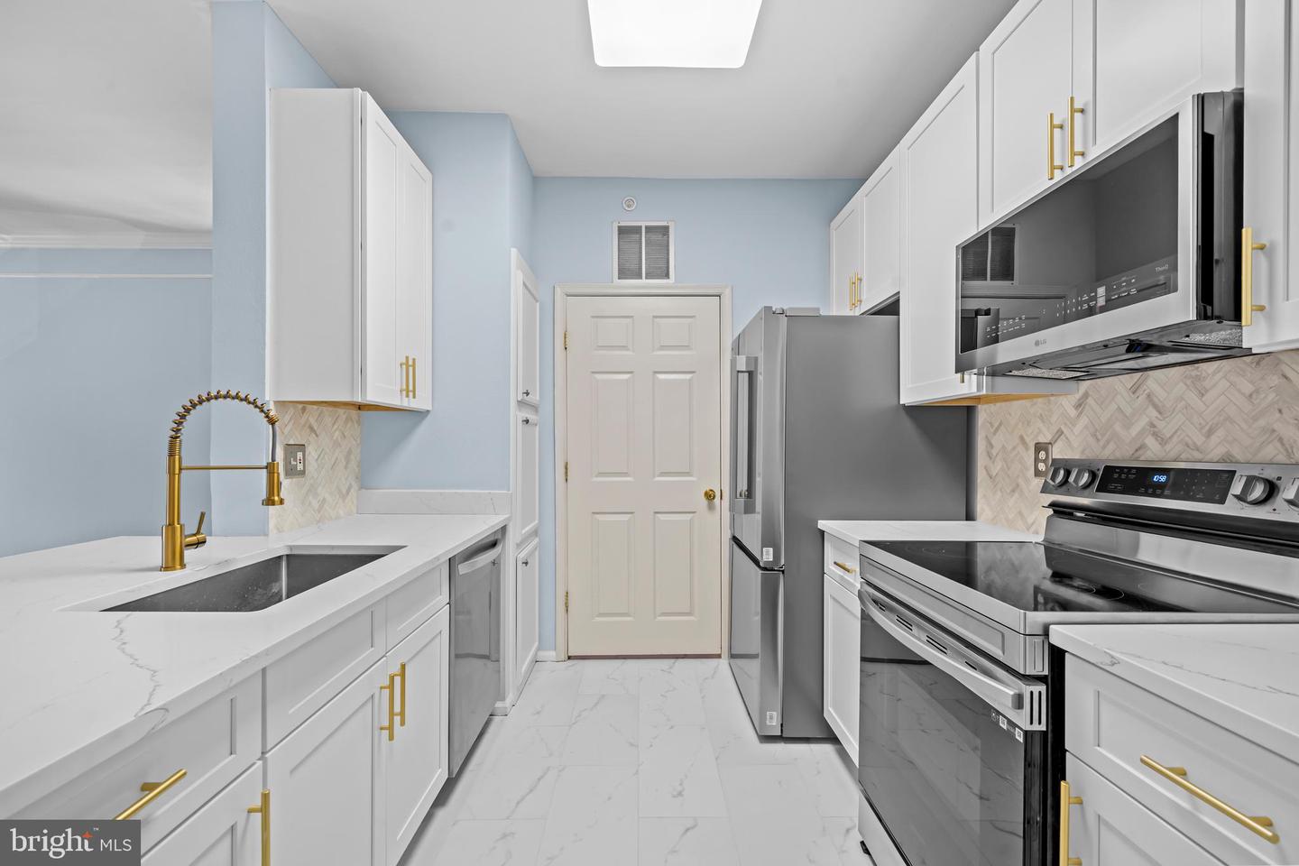 1600 SPRING GATE DR #2416, MCLEAN, Virginia 22102, 1 Bedroom Bedrooms, ,1 BathroomBathrooms,Residential,For sale,1600 SPRING GATE DR #2416,VAFX2265354 MLS # VAFX2265354