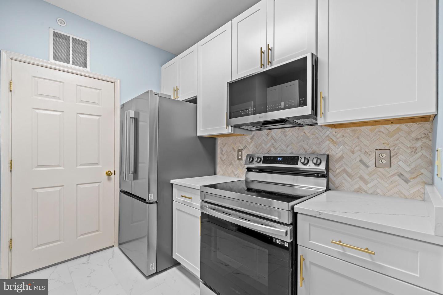 1600 SPRING GATE DR #2416, MCLEAN, Virginia 22102, 1 Bedroom Bedrooms, ,1 BathroomBathrooms,Residential,For sale,1600 SPRING GATE DR #2416,VAFX2265354 MLS # VAFX2265354