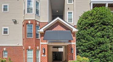 1600 SPRING GATE DR #2416, MCLEAN, Virginia 22102, 1 Bedroom Bedrooms, ,1 BathroomBathrooms,Residential,For sale,1600 SPRING GATE DR #2416,VAFX2265354 MLS # VAFX2265354