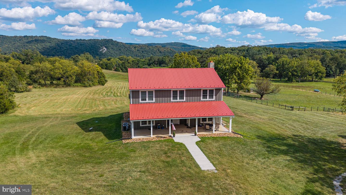 620 TILTHAMMER MILL RD, BOYCE, Virginia 22620, 4 Bedrooms Bedrooms, 12 Rooms Rooms,4 BathroomsBathrooms,Residential,For sale,620 TILTHAMMER MILL RD,VACL2006032 MLS # VACL2006032