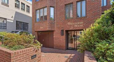 1045 31ST ST NW #302, WASHINGTON, District Of Columbia 20007, 1 Bedroom Bedrooms, ,1 BathroomBathrooms,Residential,For sale,1045 31ST ST NW #302,DCDC2221072 MLS # DCDC2221072