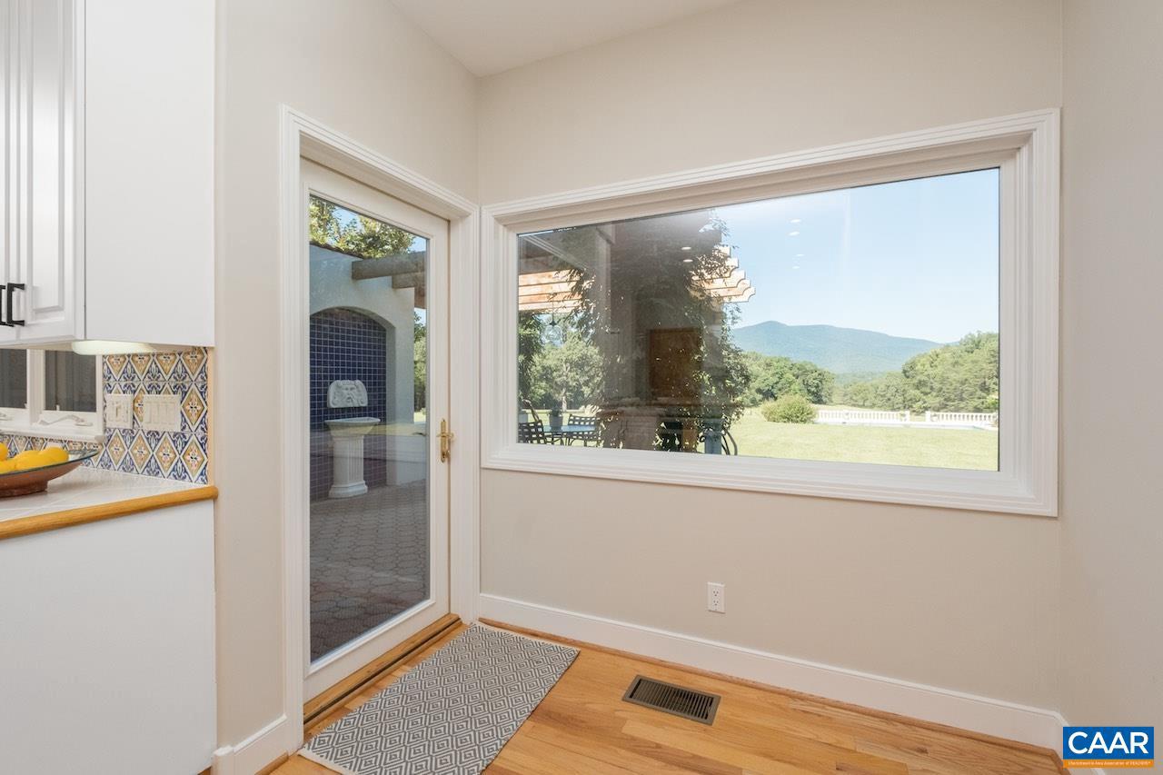 8540 TAYLOR CREEK RD, AFTON, Virginia 22920, 5 Bedrooms Bedrooms, ,3 BathroomsBathrooms,Residential,For sale,8540 TAYLOR CREEK RD,668777 MLS # 668777