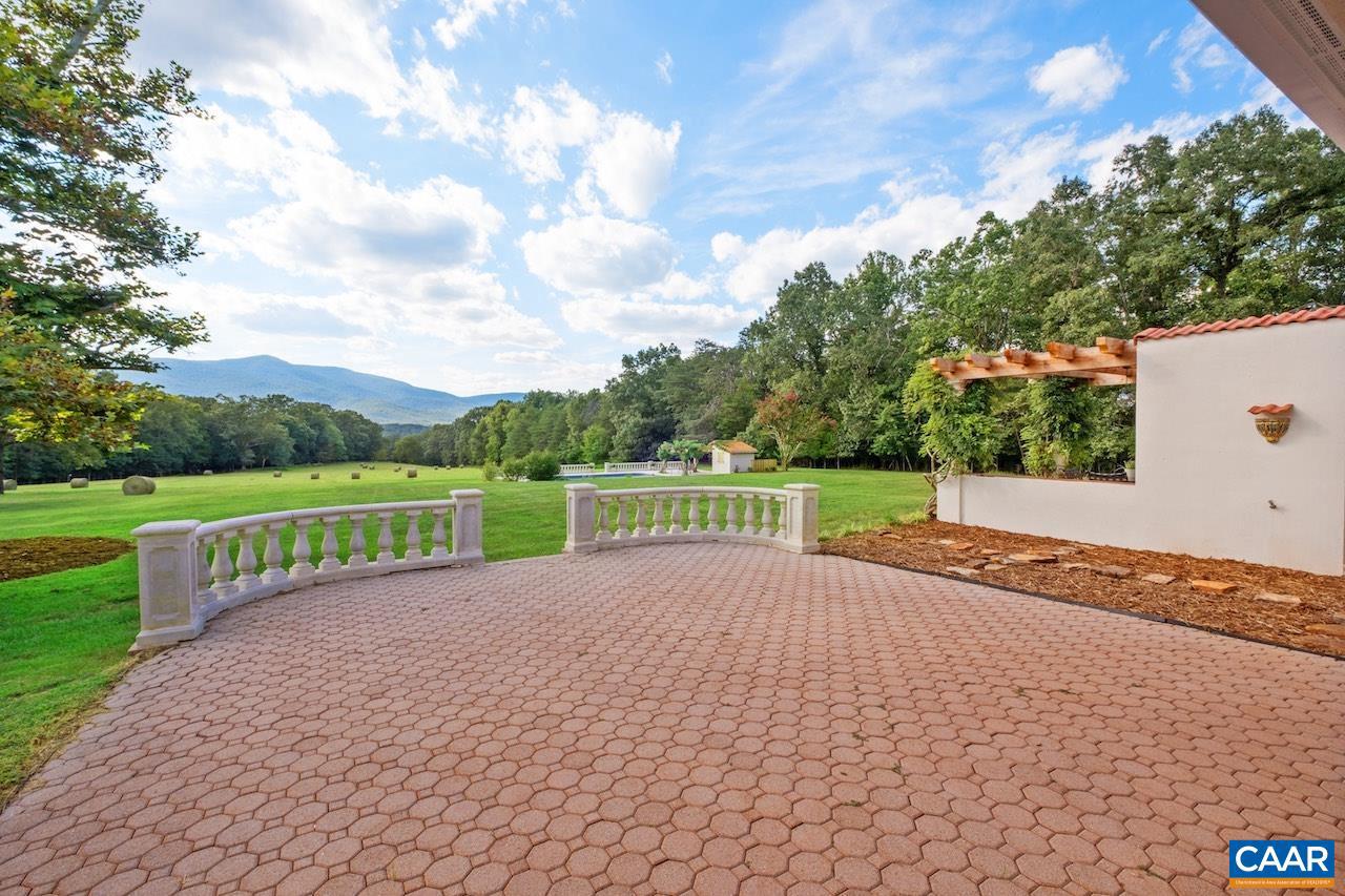 8540 TAYLOR CREEK RD, AFTON, Virginia 22920, 5 Bedrooms Bedrooms, ,3 BathroomsBathrooms,Residential,For sale,8540 TAYLOR CREEK RD,668777 MLS # 668777