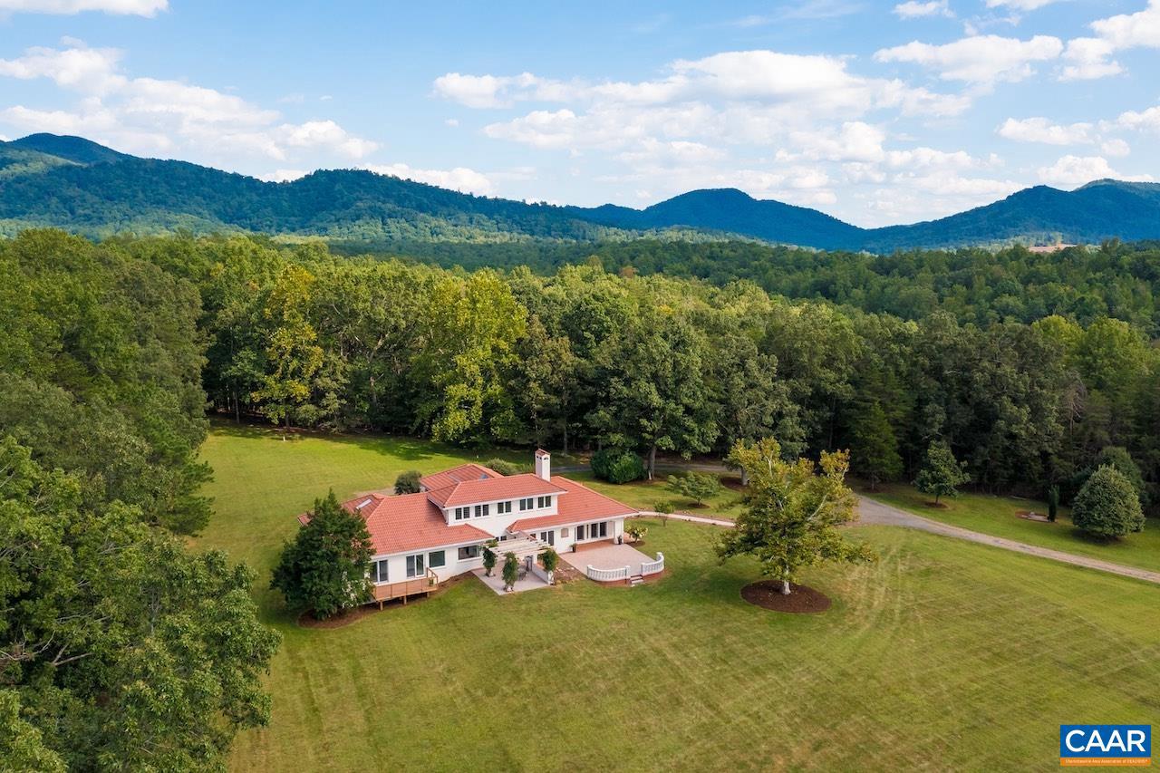 8540 TAYLOR CREEK RD, AFTON, Virginia 22920, 5 Bedrooms Bedrooms, ,3 BathroomsBathrooms,Residential,For sale,8540 TAYLOR CREEK RD,668777 MLS # 668777