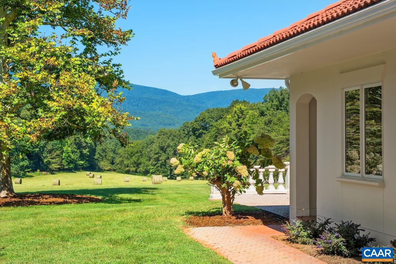 8540 TAYLOR CREEK RD, AFTON, Virginia 22920, 5 Bedrooms Bedrooms, ,3 BathroomsBathrooms,Residential,For sale,8540 TAYLOR CREEK RD,668777 MLS # 668777