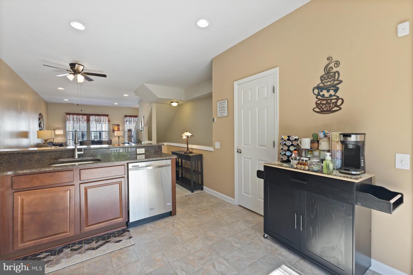 17003 HOSKINS WAY #80, DUMFRIES, Virginia 22026, 2 Bedrooms Bedrooms, ,2 BathroomsBathrooms,Residential,For sale,17003 HOSKINS WAY #80,VAPW2103686 MLS # VAPW2103686