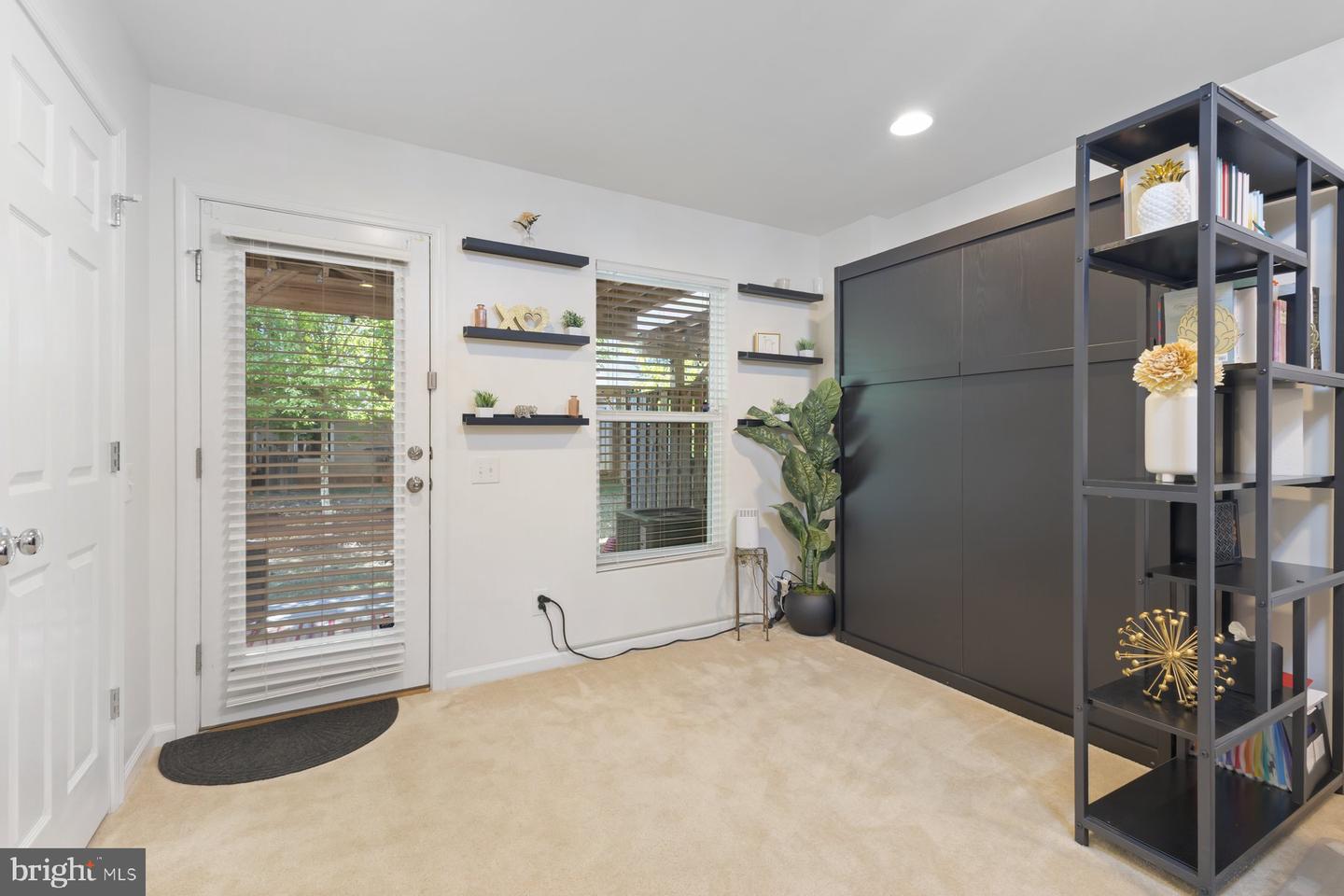 17003 HOSKINS WAY #80, DUMFRIES, Virginia 22026, 2 Bedrooms Bedrooms, ,2 BathroomsBathrooms,Residential,For sale,17003 HOSKINS WAY #80,VAPW2103686 MLS # VAPW2103686